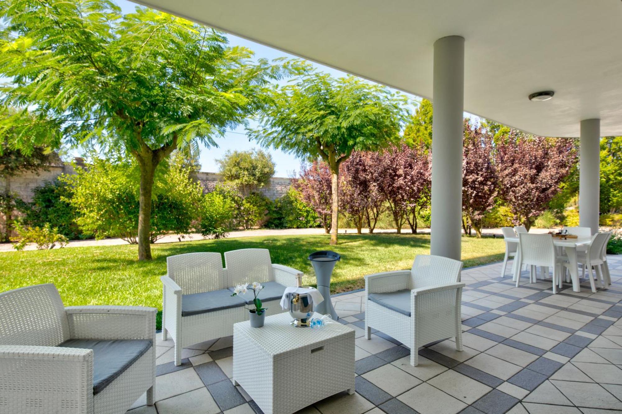 Villa Estia - Nel Cuore Della Valle D'Itria Cisternino Exterior foto